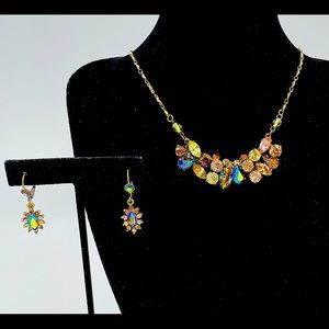Belladonna jewelry 2pc set . Made in Canada